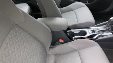 Toyota Corolla 1.8 VVT-i Hybrid Icon Tech 5dr CVT Hybrid Hatchback